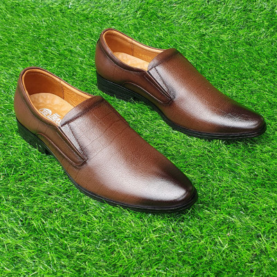 Giày tây nam không dây da bò Trường Hải đế cao su GT300 2 màu đen, nâu