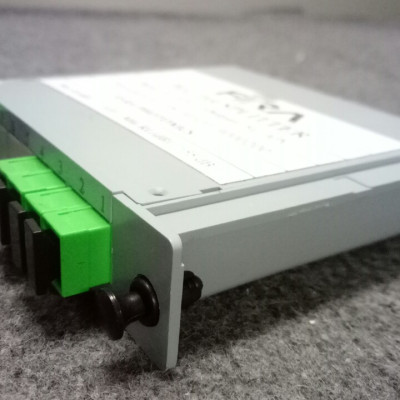 Bộ chia quang PLC 1*4 BOX SC/APC- Hàng chính Hãng