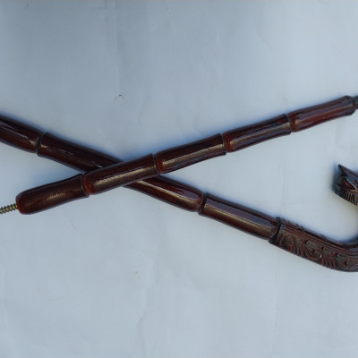 Batoong gỗ đầu rồng chống cho người già