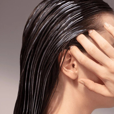 Dầu Xả Phục Hồi Tóc Hư Tổn Kracie Dear Beaute Himawari Rich & Repair Oil In Conditioner 500 mL