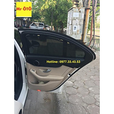 Rèm Che Nắng 2 Cánh Trước Xe Mercedes E200-250-300 Form 2016-2020 