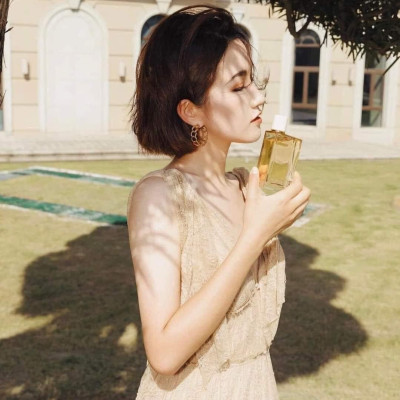 Nước Hoa Nữ Burberry Her London Dream