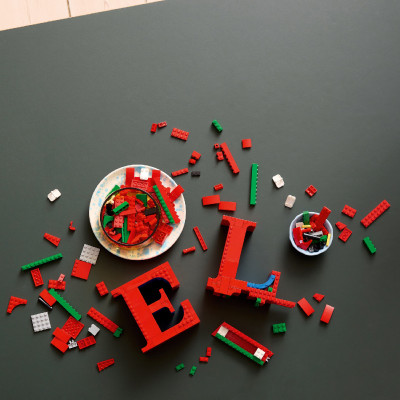 Đồ Chơi Lắp Ráp Mô Hình Chữ LOVE Robert Indiana LEGO ADUTLS 31214 (791 chi tiết)