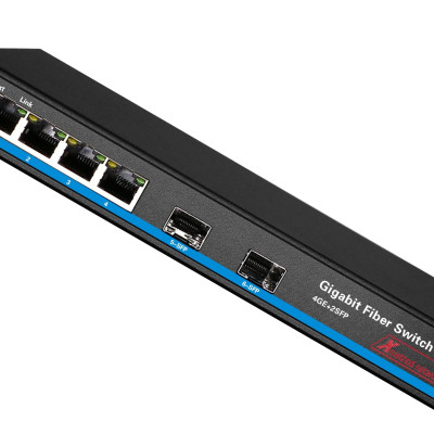 6 port unmanaged Ethernet switch, 4 port Gigabit Ethernet, 2 SFP