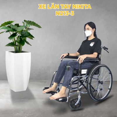 Xe lăn tay có nệm, bô vệ sinh cho người già, người bệnh, người đi lại khó khăn - NIKITA N213-3