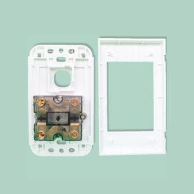 Ổ cắm đôi 2 chấu + 1 module hạt tròn Sino Vanlock S18U2X