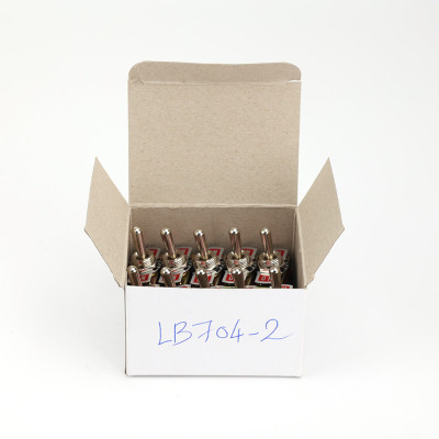 Công Tắc Gạt Tự Nhả ON-OFF-ON 3 Chân LB704 250V 15A