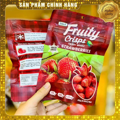 Dâu Tây Sấy - Ăn vặt văn phòng, Ăn KETO - Nhập khẩu Úc DJ&A 25g - Freeze Dried Strawberries Australia