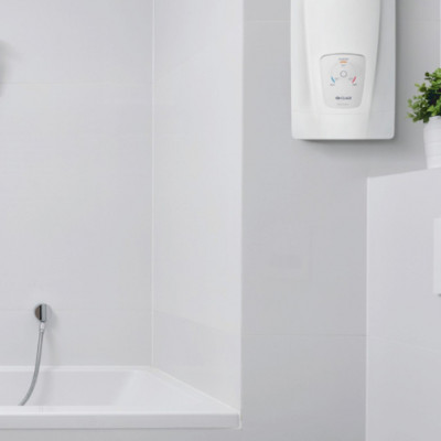 Máy nước nóng tức thì E-Comfort DLX Next - Hàng Chính hãng 