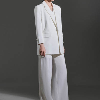 Quần vải ống suông fom dài TOVE màu trắng thiết kế cao cấp WHITE CHIC