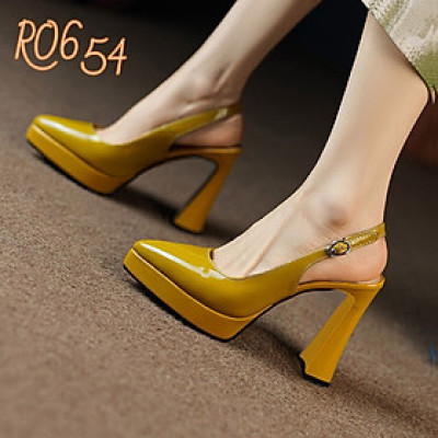 Giày cao gót nữ bít mũi, hở gót, da bóng ROSATA RO654 - 9p - Đen, Vàng - HÀNG VIỆT NAM - BKSTORE