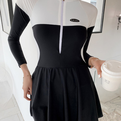 Bộ đồ bơi bikini nữ 1 mảnh kín đáo đi tắm biển giấu bụng váy liền áo dài tay chống nắng - B.27