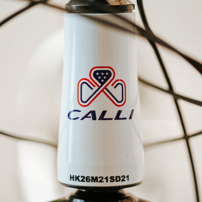 Xe đạp thể thao CALLI 2100 Khung nhôm không mối hàn